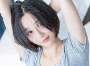 IMiss爱蜜社 - Nono酱与海边的浪花，作品中藏着无限可能，有没有收到意外的“海浪情书”？