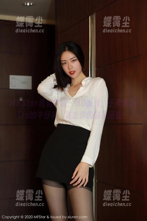 MFStar模范学院 - HD画质，王梓童Doirs的牛仔裤，直击你的脑海深处！-蝶霭尘