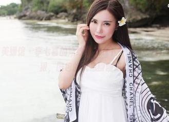 MyGirl美媛馆 - 李七喜的婚纱成了我下午茶的谈资，原图有点狠，图包的气息刚刚好！