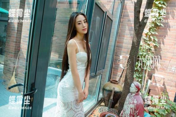 UGirls尤果网 - 找到了!陈雅漫镂空套图,下载指手画脚的未来美!-蝶霭尘 UGirls尤果网 - 找到了!陈雅漫镂空套图,下载指手画脚的未来美!-蝶霭尘