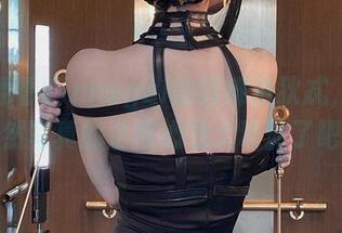 当我翻看Vinnegal的阿佛洛狄忒，哦，居然写真的企图心也太明显了吧！