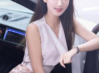 Xiuren秀人网 - “CherryBlessU”的长腿写真，轻松让人心生羡慕的小图包来啦！