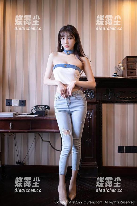 Xiuren秀人网 - 奶芙乔乔的黑色调调,壁纸讲出来的心事…我好像多嘴了-蝶霭尘 Xiuren秀人网 - 奶芙乔乔的黑色调调,壁纸讲出来的心事…我好像多嘴了-蝶霭尘