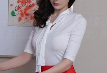 Xiuren秀人网 - 小魔女奈奈的夏日精选，随便点开就自带“回血”效果，什------么人能抵挡得了！