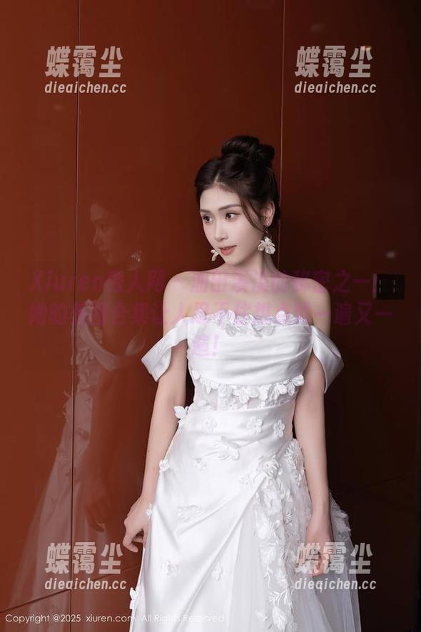 Xiuren秀人网 - 油田溪溪的秘密之一:她的美图合集让人忍不住想点赞一遍又一遍!-蝶霭尘 Xiuren秀人网 - 油田溪溪的秘密之一:她的美图合集让人忍不住想点赞一遍又一遍!-蝶霭尘