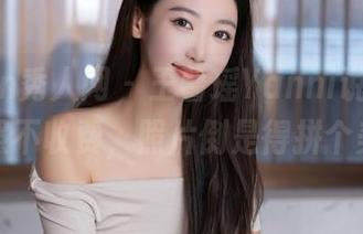 Xiuren秀人网 - 王馨瑶Yanni说，校园拍照不收费，照片倒是得拼个美！