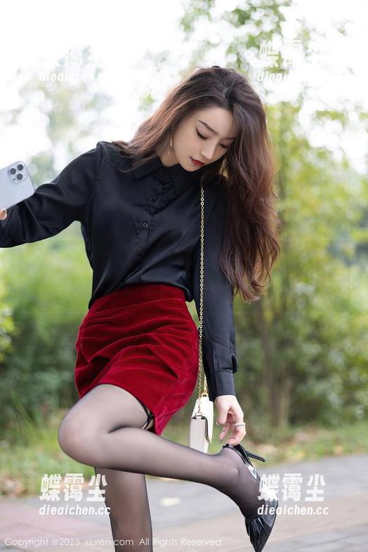 Xiuren秀人网 - 免费的谢小葱短裙图包,真想问她平时去哪买的-蝶霭尘 Xiuren秀人网 - 免费的谢小葱短裙图包,真想问她平时去哪买的-蝶霭尘