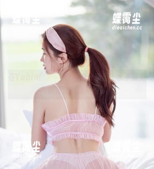在Yebin(전예빈)的写真分享里，水手服竟然变得如此有趣！-蝶霭尘