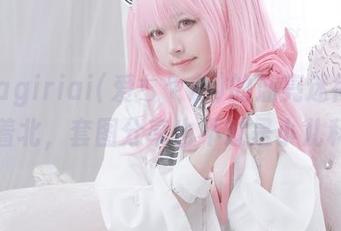 被asagiriai(爱ちゃん)的油亮迷得找不着北，套图分享也不过是小儿科