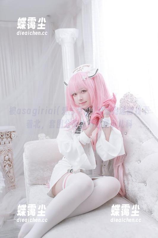 被asagiriai(爱ちゃん)的油亮迷得找不着北，套图分享也不过是小儿科-蝶霭尘