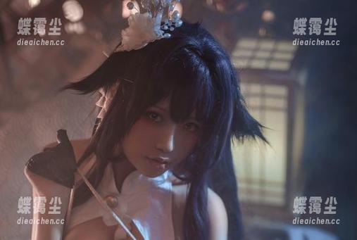 看完“一笑芳香沁”的全套女神作品,不禁想问,怎样做她的“芳香”致敬者?-蝶霭尘 看完“一笑芳香沁”的全套女神作品,不禁想问,怎样做她的“芳香”致敬者?-蝶霭尘