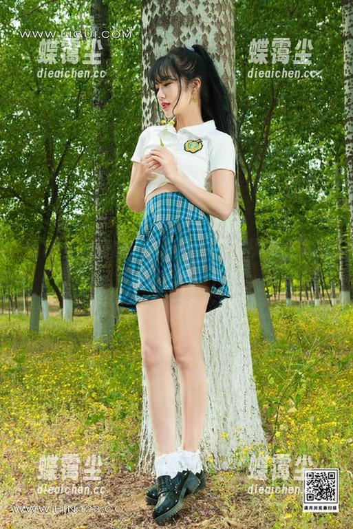 丽柜 - 小唐的内衣套图:像是从梦里偷来的柔软-蝶霭尘 丽柜 - 小唐的内衣套图:像是从梦里偷来的柔软-蝶霭尘