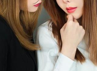 丽柜 - 如果瑜薇的虐恋写真集会说话，那一定是：选我！选我！