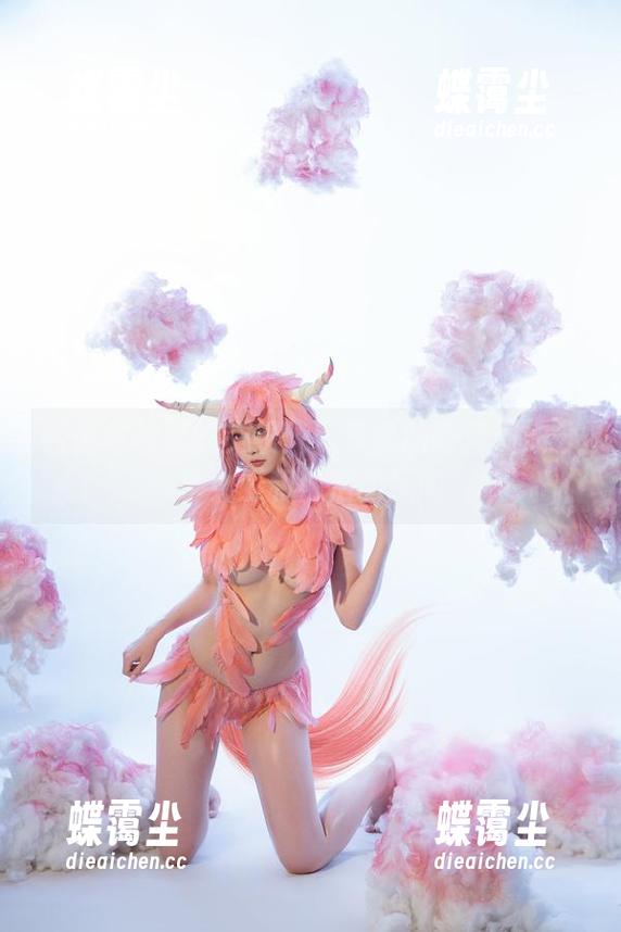 妖艳与神秘的交织:云溪溪的高清图册分享女巫和艳后的趣闻-蝶霭尘 妖艳与神秘的交织:云溪溪的高清图册分享女巫和艳后的趣闻-蝶霭尘