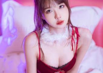 余多多Dudu探讨氛围紫皇女的魅惑力，新图集分分钟戳到心口