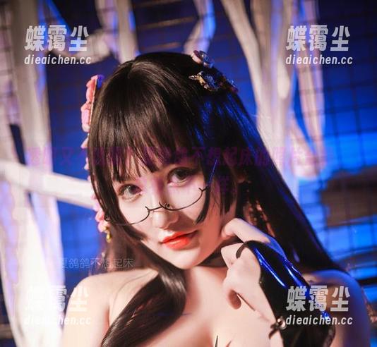 透明又不透明?夏鸽鸽不想起床的照片合集,总有点不一样。-蝶霭尘 透明又不透明?夏鸽鸽不想起床的照片合集,总有点不一样。-蝶霭尘