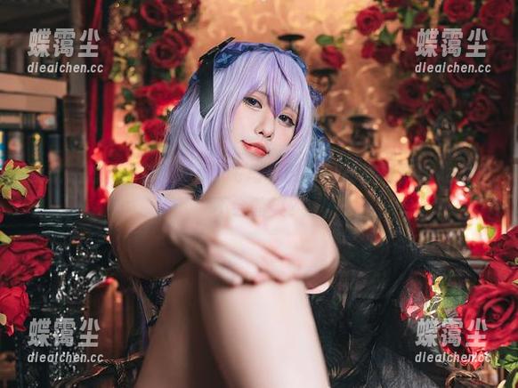 我就在想，小空sora穿飞鸟马时的内衣拍写真时心里会不会暗爽？-蝶霭尘