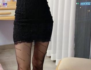 微密圈 - 小萌子的学姐高清合集：脸上写着“我也是有故事的人”！