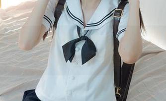 少女秩序 - 当白衬衫遇上晞可：图库的另一个时尚案例精选