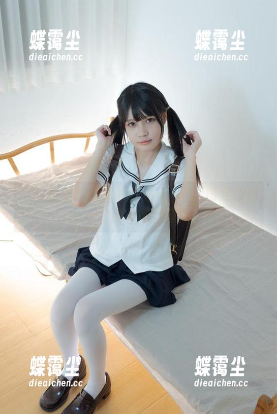 少女秩序 - 当白衬衫遇上晞可：图库的另一个时尚案例精选-蝶霭尘