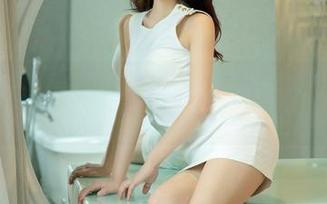 尤果网 - 每次打开周妍希的网盘，期待能发现她的请求图片：‘这张太保密了！’