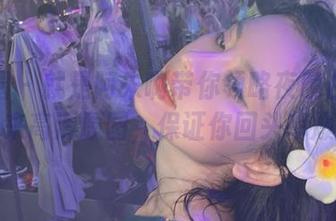 微密圈 - 就是阿朱啊带你领略夜晚白瑜伽，先来高清原图，保证你回头率爆表。