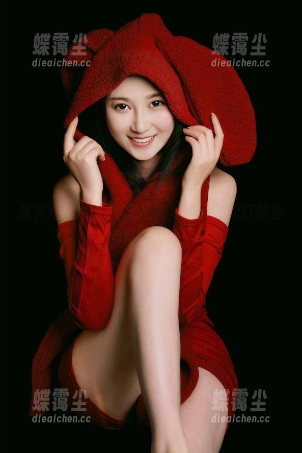 集齐年年Nnian无圣光美脚,轻松打破办公室的沉默!-蝶霭尘 集齐年年Nnian无圣光美脚,轻松打破办公室的沉默!-蝶霭尘
