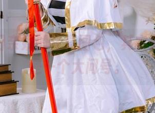 看这些日奈娇的写真图包，其实死库水才是一个大问号。