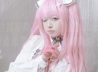 朝雾爱白裙写真，就当是给我moodboard添点儿灵感吧，没啥好说的了！
