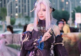 桃墨公子在制服里又开挂了：这种照片我保证永远不会腻！
