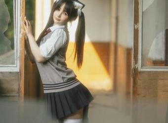 短裙美图再续！桜井宁宁用她的方式填补你的浏览时间