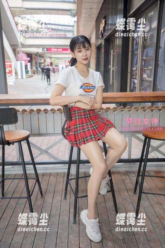 梦丝女神 - 暖黄灯光下的晓晓,浴室高清照片,每个角落都有微妙的张力,难以言喻。-蝶霭尘 梦丝女神 - 暖黄灯光下的晓晓,浴室高清照片,每个角落都有微妙的张力,难以言喻。-蝶霭尘