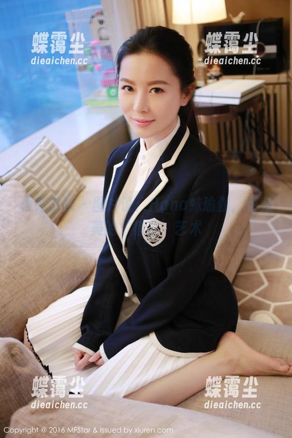 模范学院 - 图片说:Hana妹瑜伽,最完美的‘错位’艺术-蝶霭尘 模范学院 - 图片说:Hana妹瑜伽,最完美的‘错位’艺术-蝶霭尘