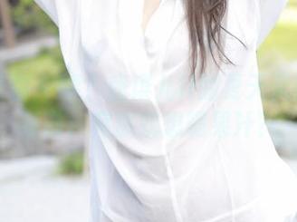 模范学院 - 咦？唐琪儿il的夏天又美图更新啦，突然就想喝果汁？
