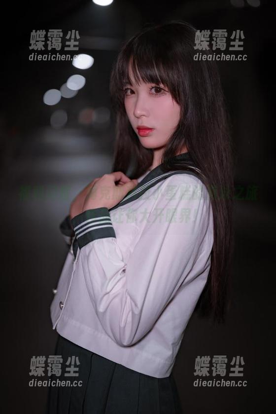 福利闪耀，海克斯科技小蛋糕的游泳之旅，作品让你大开眼界！-蝶霭尘