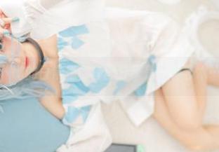 在狐萝卜呦的日常里，套图分享是一种艺术…哈哈！