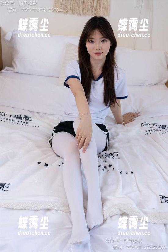 甜予摄影 - 当厚肉丝碰上无圣光，思思的图包变得不那么普通了。-蝶霭尘