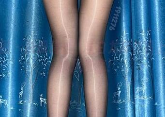 微密圈 - 图册精选：当白龙猫女遇上白丝，画风突变！