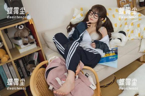 神沢永莉的平安夜泳衣秀,无意中发现的套图资源-蝶霭尘 神沢永莉的平安夜泳衣秀,无意中发现的套图资源-蝶霭尘