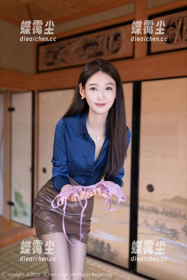 秀人网 - 月夕Lily的厨娘合集:酱油瓶都能被拍得那么抢眼?-蝶霭尘 秀人网 - 月夕Lily的厨娘合集:酱油瓶都能被拍得那么抢眼?-蝶霭尘