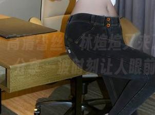 秀人网 - 高清蕾丝，林煊煊又来了一出时尚解读，分享一波时刻让人眼前一亮。