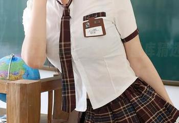 秀人网 - 梦然同学的兔女郎图库精选：性感与俏皮完美融合！