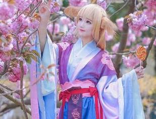 谷底的独白，羽天shine又一力作，尼禄塞车的作品连“无圣光”都给忽略了，太放飞了吧。