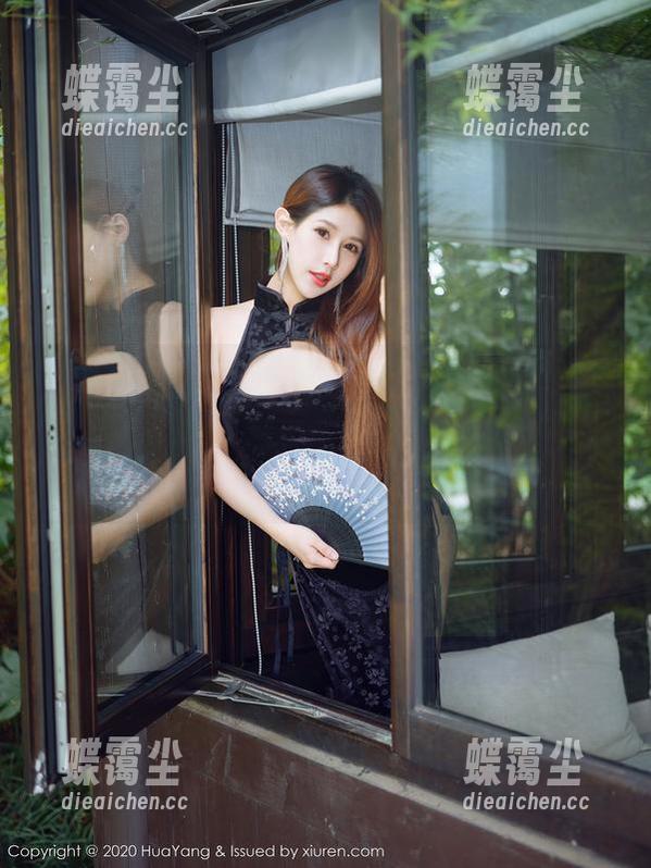 花漾show - 最新资源，娜露Selena的短裙悲喜剖析，注意：穿上这裙子你可能会不自觉符合地心引力！-蝶霭尘