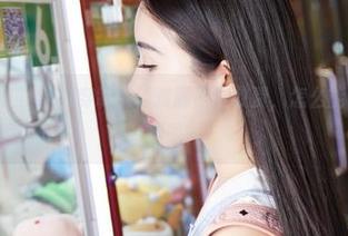 蜜桃社 - 米琪MIKI穿制服，资源不要收费，怎么能让人不感兴趣呢？