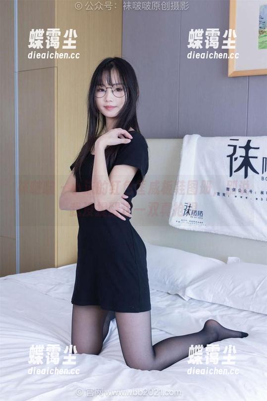 袜啵啵 - 小沫的红色匡威板鞋图册,别说我没提醒这一双真抢眼-蝶霭尘 袜啵啵 - 小沫的红色匡威板鞋图册,别说我没提醒这一双真抢眼-蝶霭尘