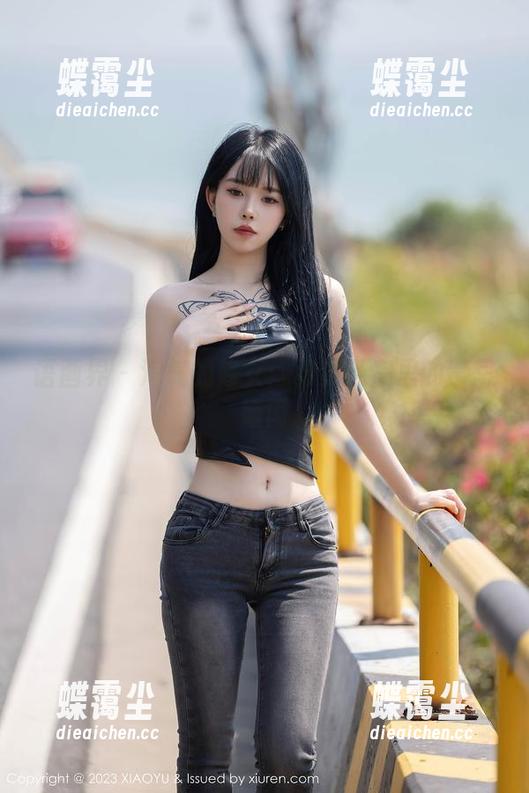 语画界 - 淘气的修女：雅雯私房里的禁忌嬉闹-蝶霭尘