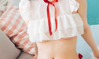 高清镜头下的韩国孙乐乐：美腿分享，觉得有趣吗？