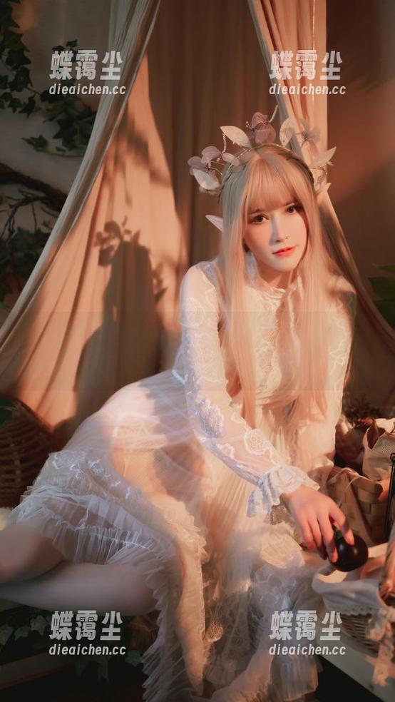 鹿八岁baby的婚纱cos像是从梦里走出来的一样,高清效果太顶了!-蝶霭尘 鹿八岁baby的婚纱cos像是从梦里走出来的一样,高清效果太顶了!-蝶霭尘